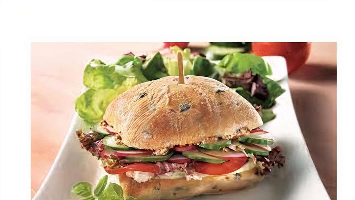 GARDEN SANDWICH WITH CHIPS